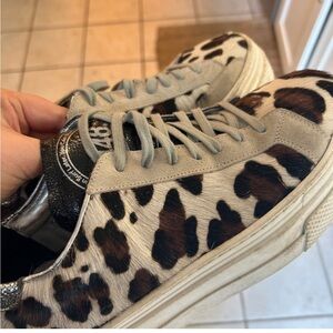 P448 Leopard Cheetah Sneakers
